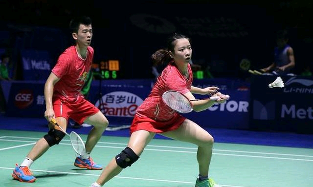 队正面临一 队正面临一